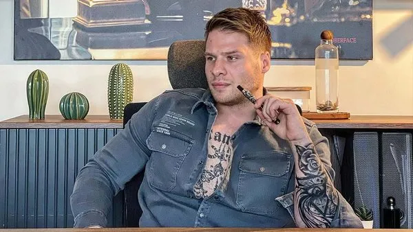 0X0 Survivor All Star Yunus Emre Ozden Kimdir Kac Yasinda Iste Yunus Emre Ozdenin Hayati 1704101307246