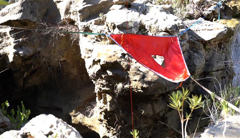 60 Metrelik Ucurumun Ortasina Kurdugu Ha 17025 (4) (Small)