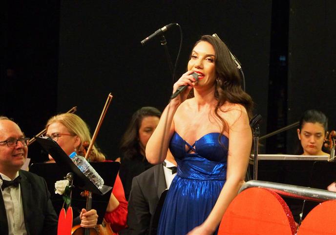 Akmde Nostaljik Sarkilar 14926 (1) (Small)