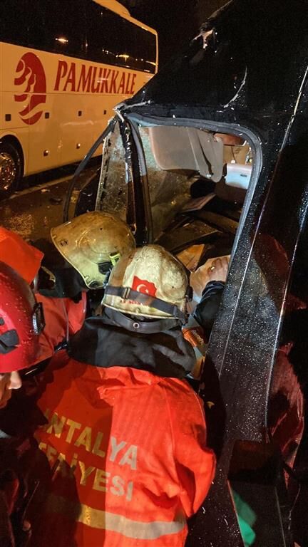 Alanda Calisma Resim (Medium)