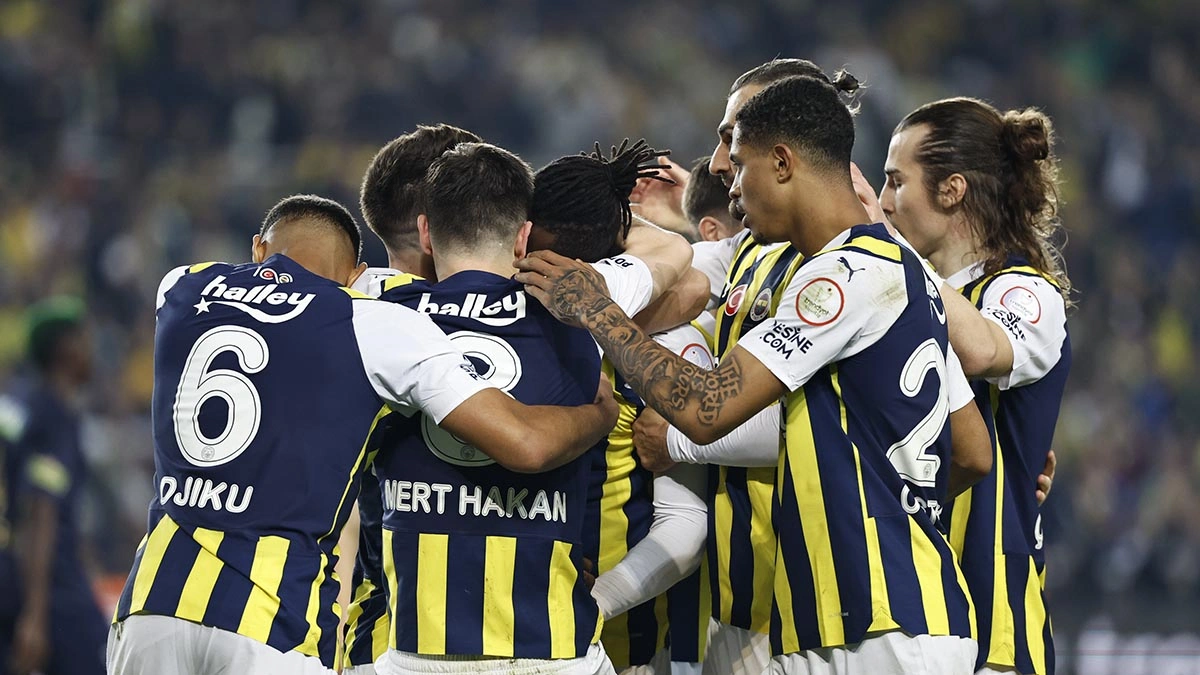 Ankaragucu Fenerbahce Var Hakemi Kim Aciklandi Mi Belli Oldu Mu Resim