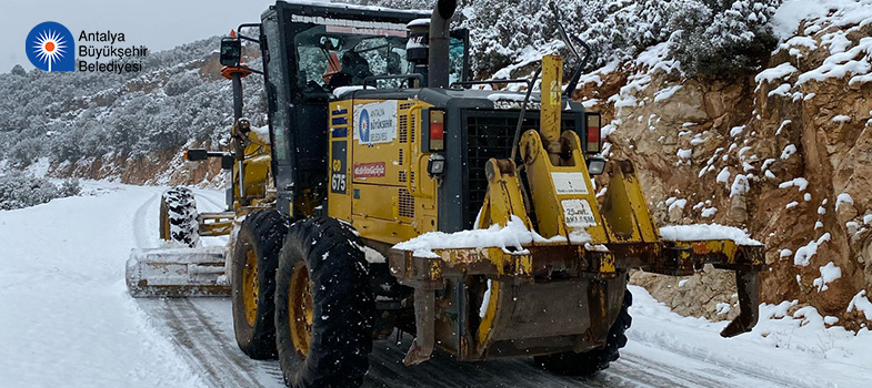 Antalya Karla Mucadele Ediyor Resim