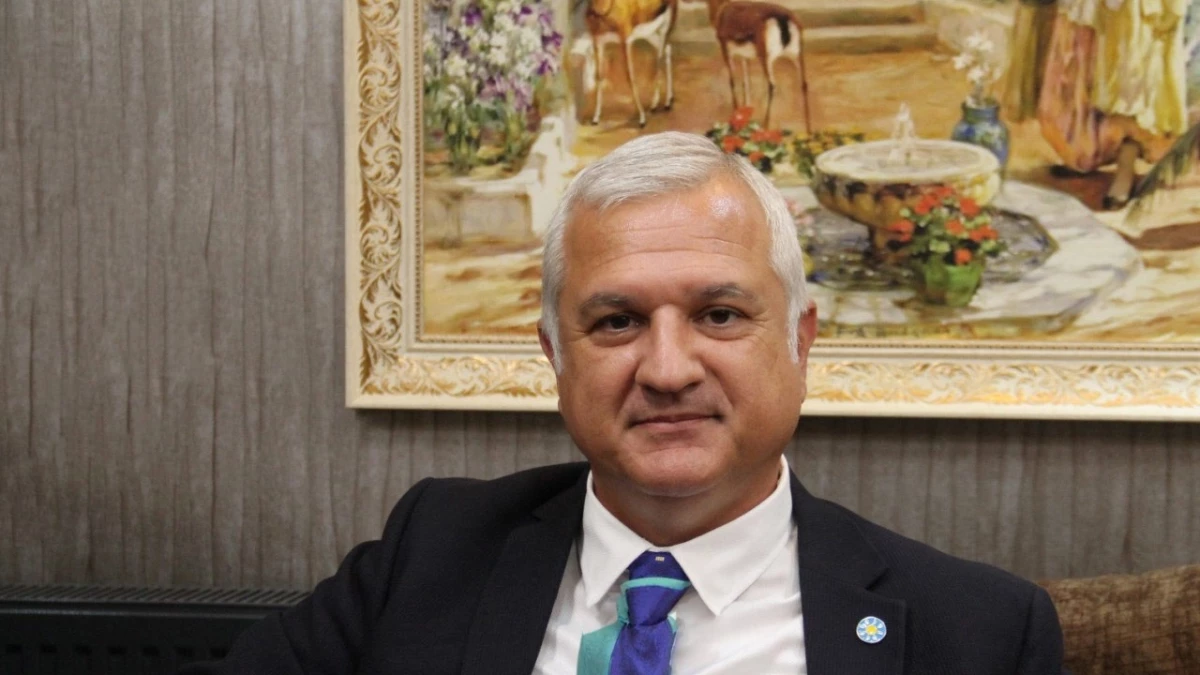 Cem Karakecili Kimdir