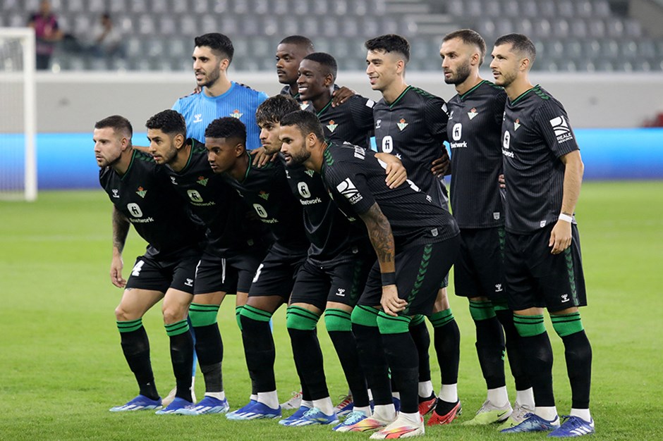 Dinamo Zagreb Real Betis Mac Resim