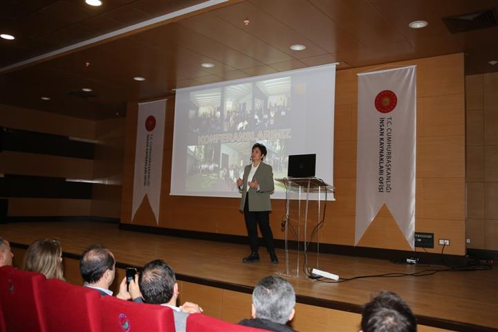 Img 9861 1575X1050 (Small)