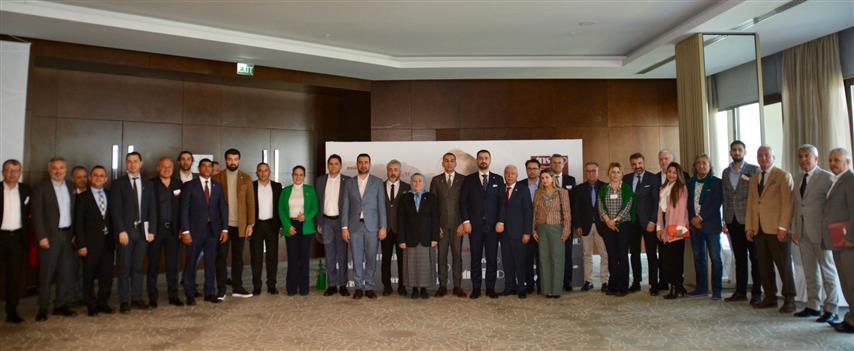 Iyi Parti Adayi Afacan Is Dunyasina Pro 16064 (Small)