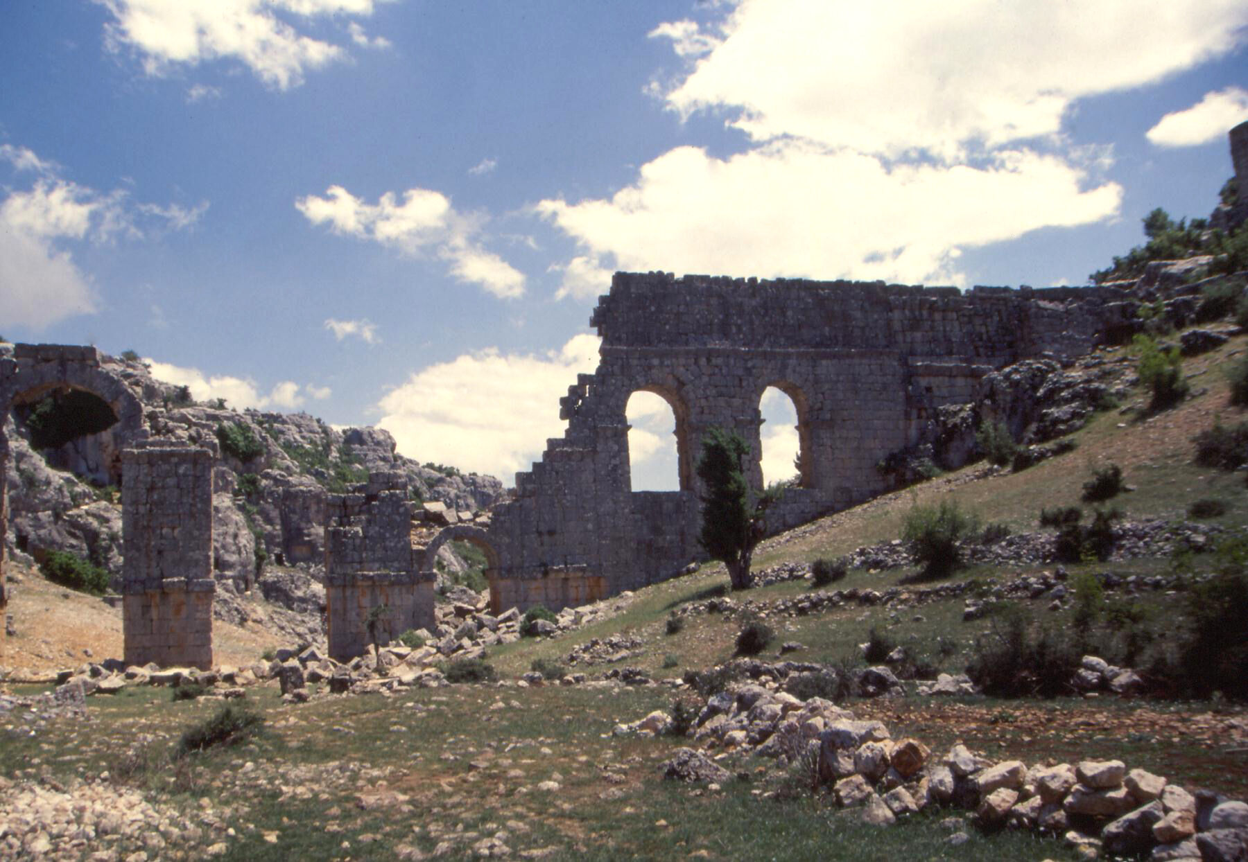 Kanlidivanenin Kanli Tahti Resim