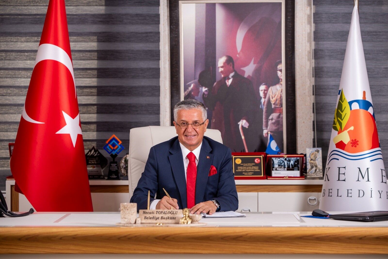 Kemer Belediye Baskani Necati Topaloglu