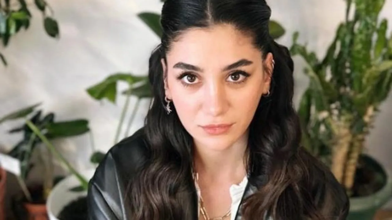 Sitare Kim Akbas Nereli Resim