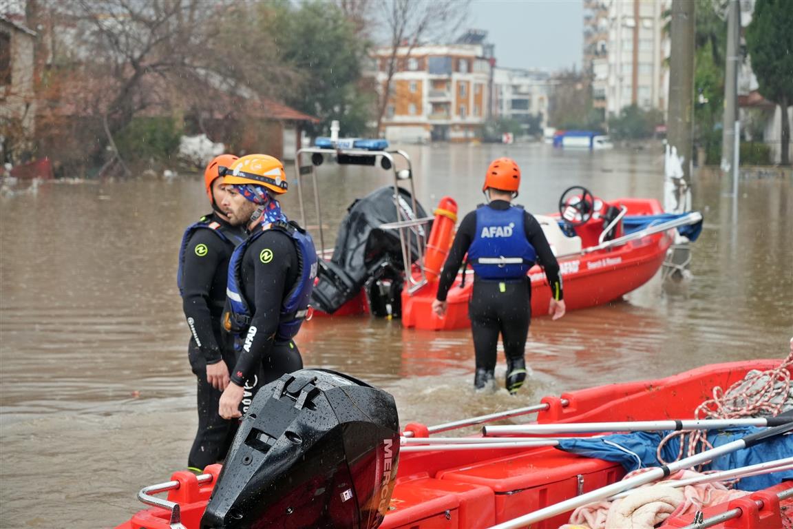 Ust Kat Komsulara Sigindik Resim (3)