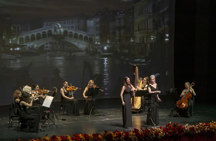 Venusun Kadinlari Antalya Dob Sahnesin 16614 (1) (Small)