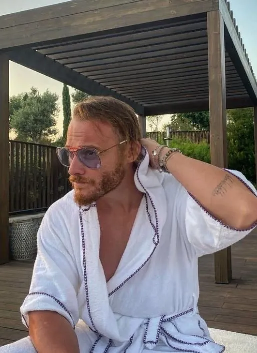 0X0 52 Kilo Olmasini Buna Borclu Torreiradan Ayrilan Devrim Ozkan Cayir Cayir Yag Yakiyor Kerem Bursinle Yeni Proj 1711465646705