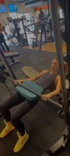 0X0 52 Kilo Olmasini Buna Borclu Torreiradan Ayrilan Devrim Ozkan Cayir Cayir Yag Yakiyor Kerem Bursinle Yeni Proj 1711465658435