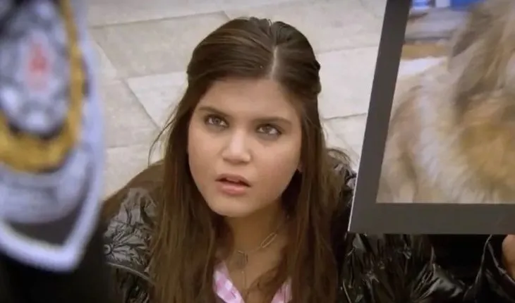 0X0 Adini Feriha Koydumun Larasiydi 21 Kilo Veren Feyza Civelek Bakin Nasil Degismis Cagatay Ulusoyun Rol Arkadasi 1711779641276