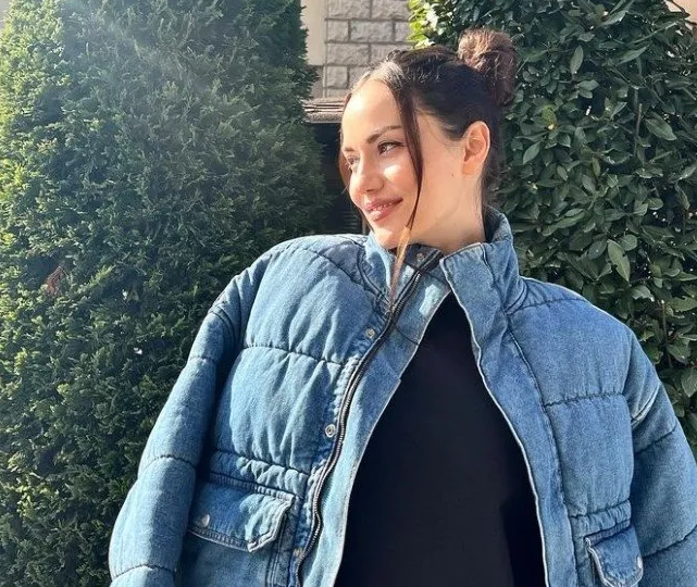 0X0 Fahriye Evcen Evinin Manzarasini Paylasti Iste Fahriye Evcen Ve Burak Ozcivitin Malikanesi 1710872620252 Kopyası