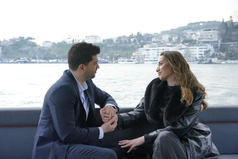 0X0 Kizilcik Serbetinde Simsek Gibi Veda Karari Pembe Diziden Ayrildi 1 Transfer 1711010182363 2