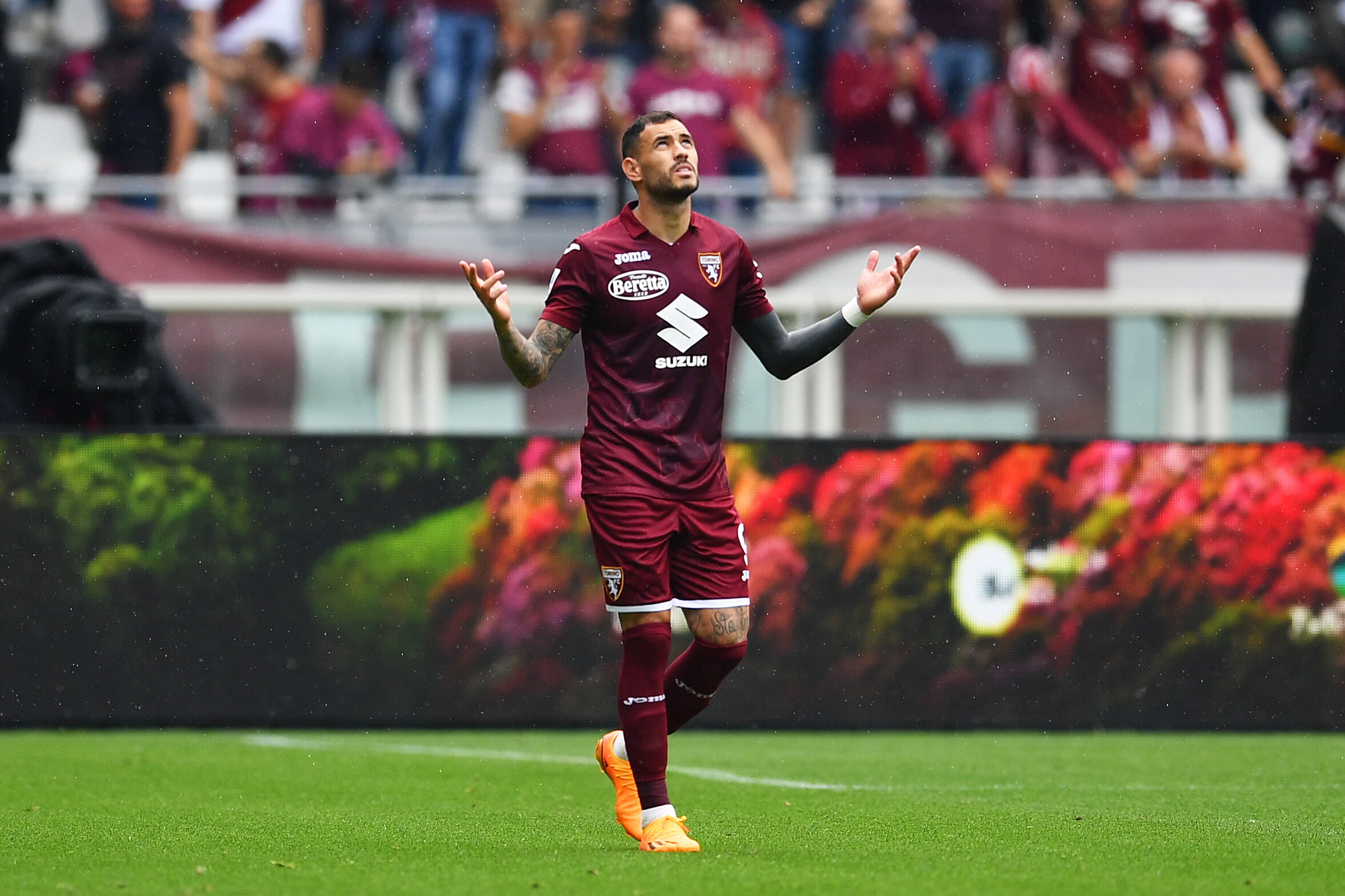 142407587 5E09E72B 3Bb5 49Ec A923 80B0C8B9399C