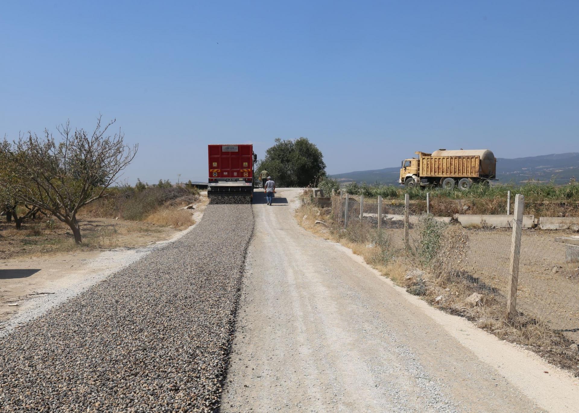 2216 2947 2545 Turgutlu Belediyesi Calisiyor Yollar Yenileniyor 1