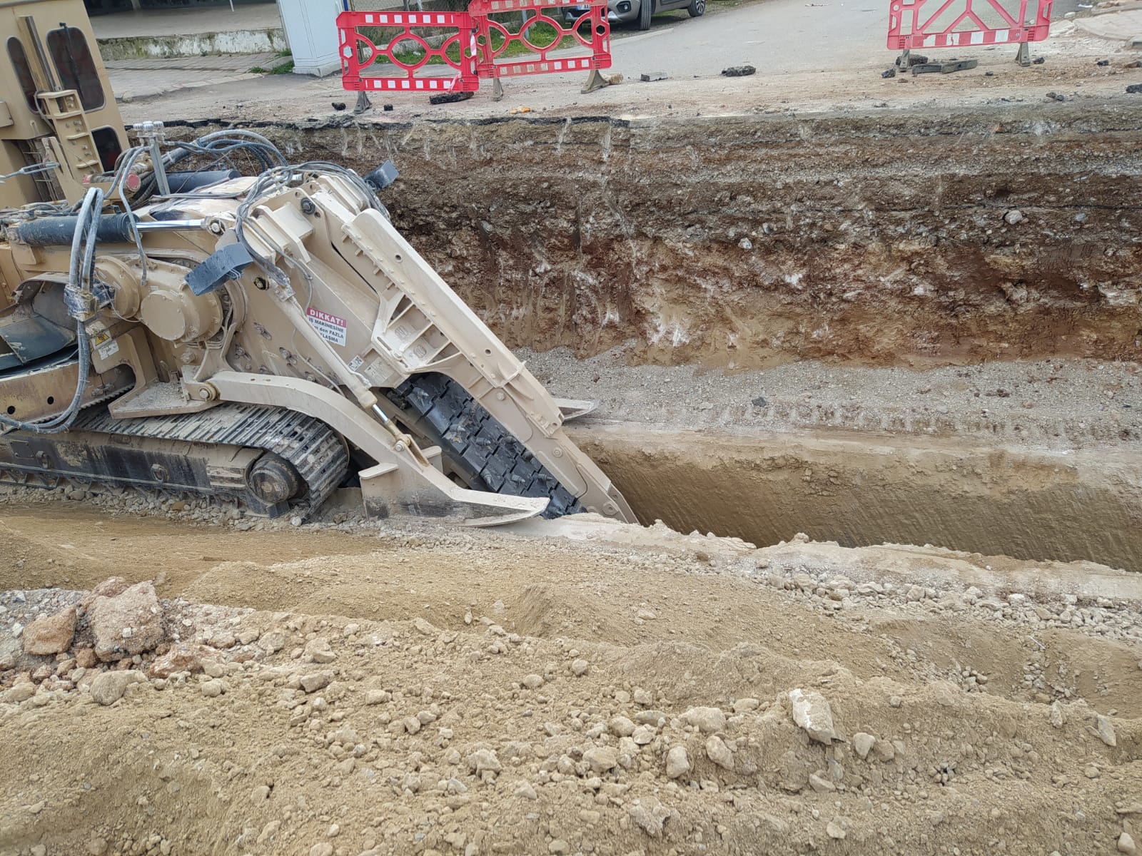 26F63075 8C57 41C0 A830 8Dff57581D7B