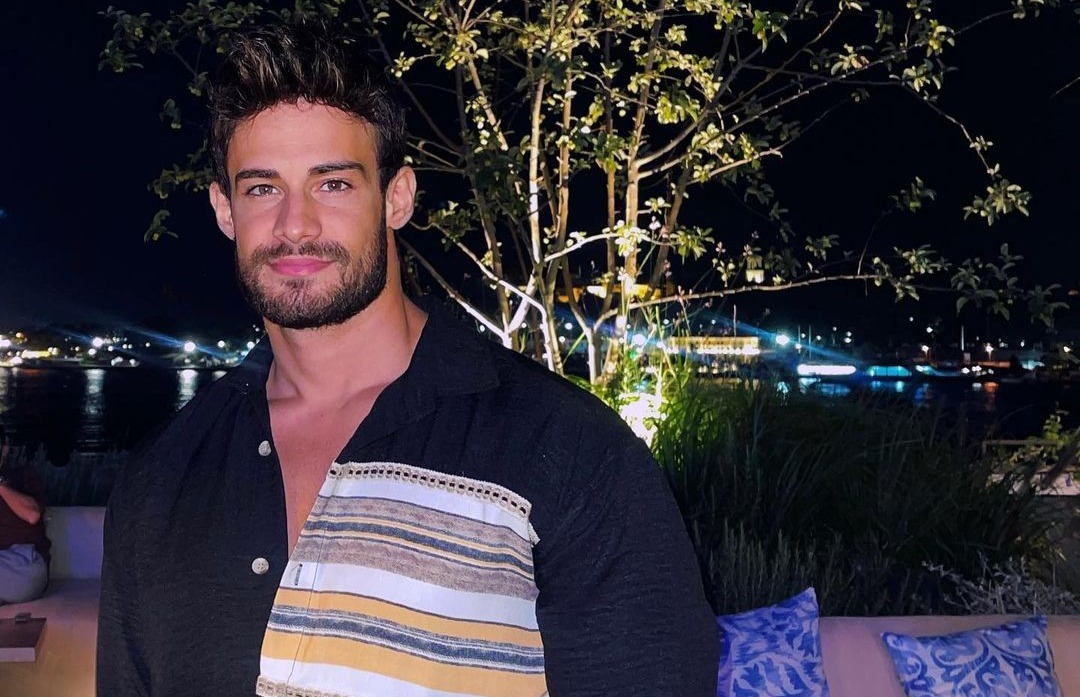 2A28Ac2D Eed6 404F A10B 8C569Cc2D102