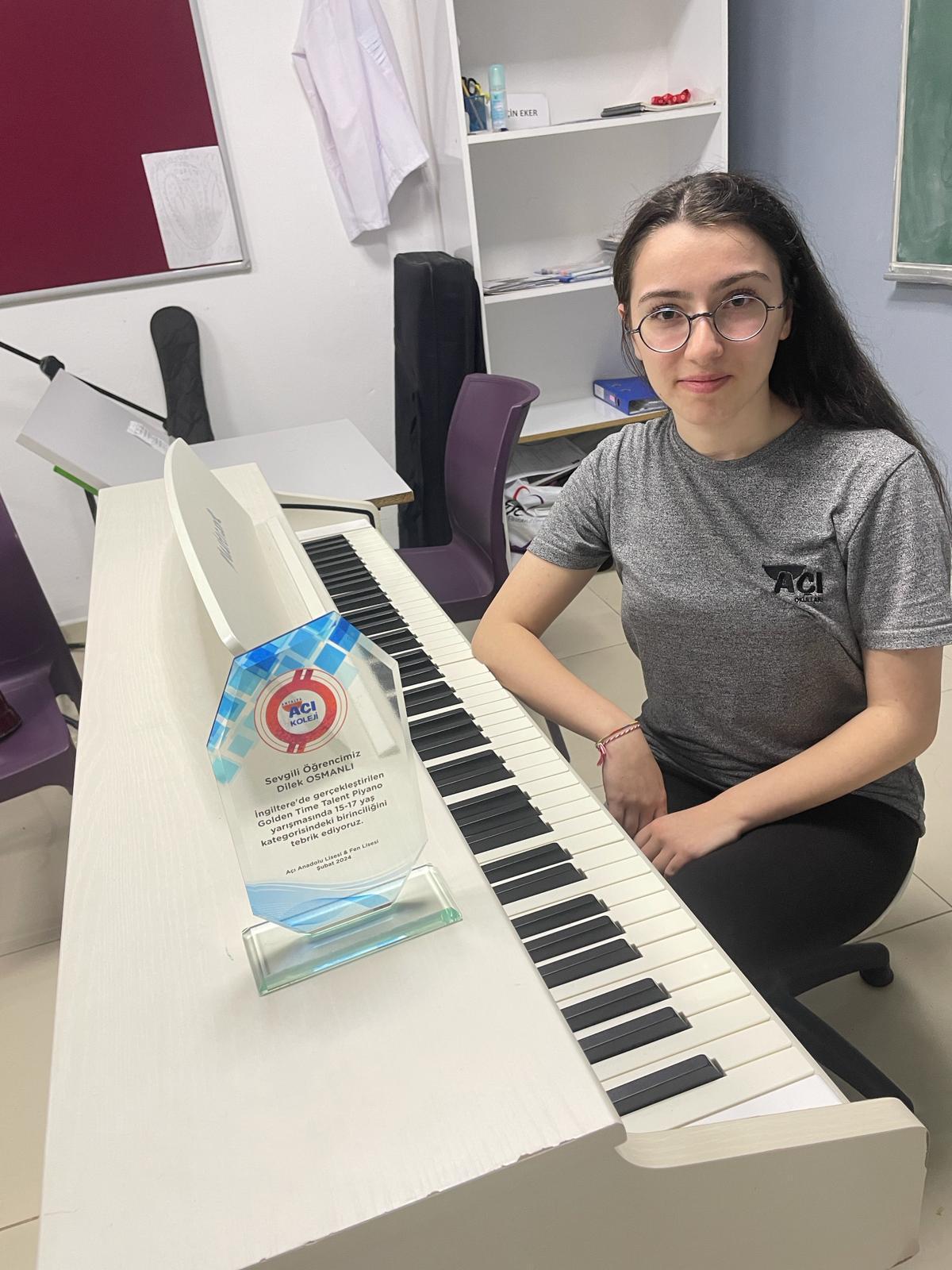 5D9449Bf 52A4 4D6C 9682 C1D1295D9D98