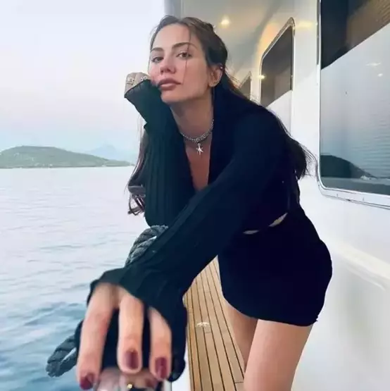 65F3Ed4Abc16Ed3F6900703B