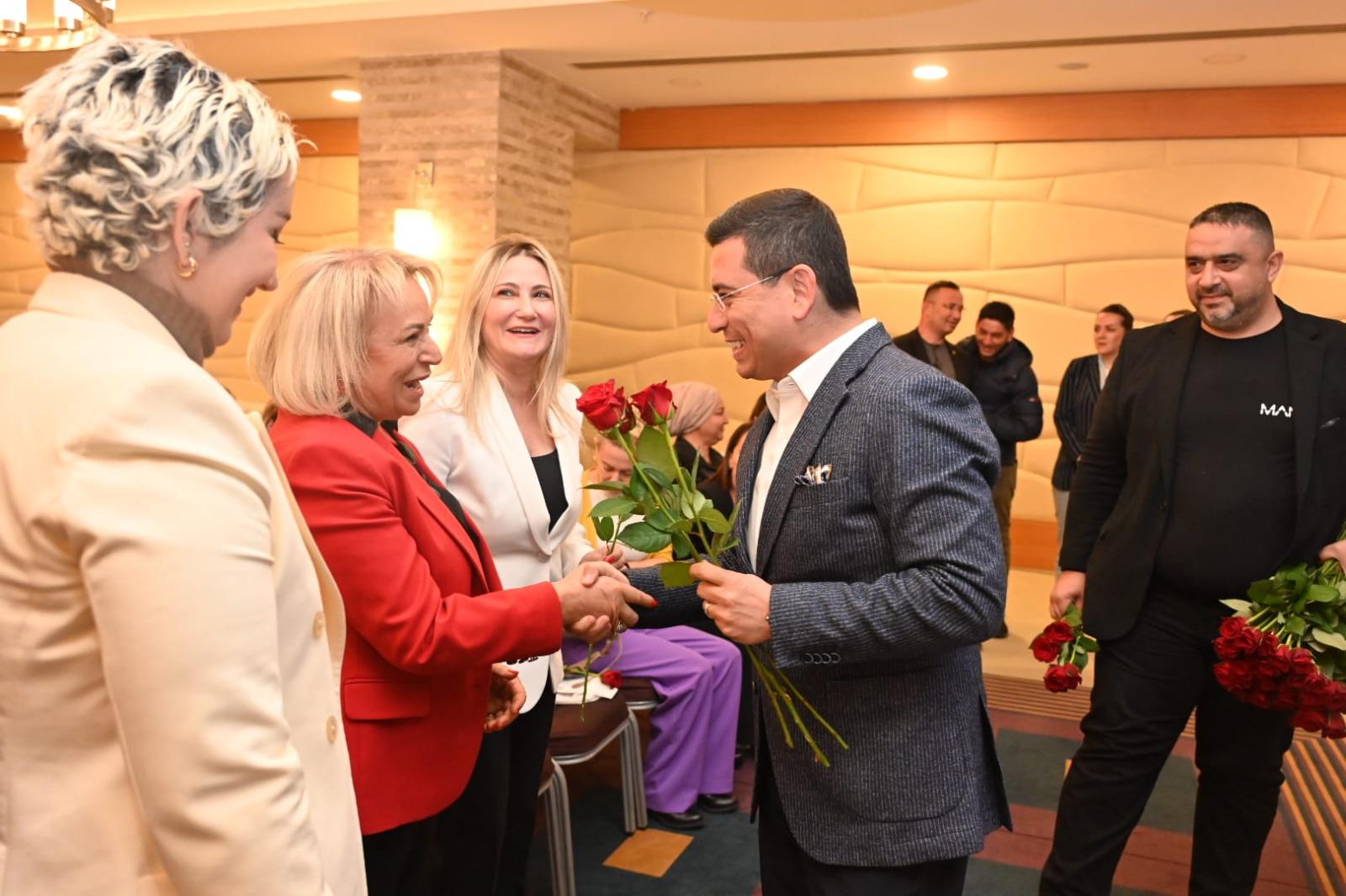 A N T A L Y A N I N S E H I R Y O N E T I M I N E K A D I N E L I 5