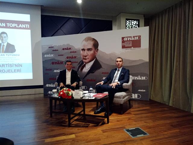 Af458E83 E044 4473 8611 B3D17Bd60608 (Small)