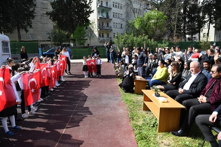 Aksu Istiklal Marsi Anildi (2) (Small)