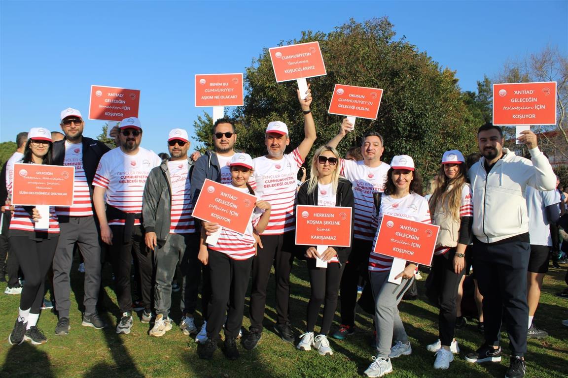 Aw154716 01 (Medium)