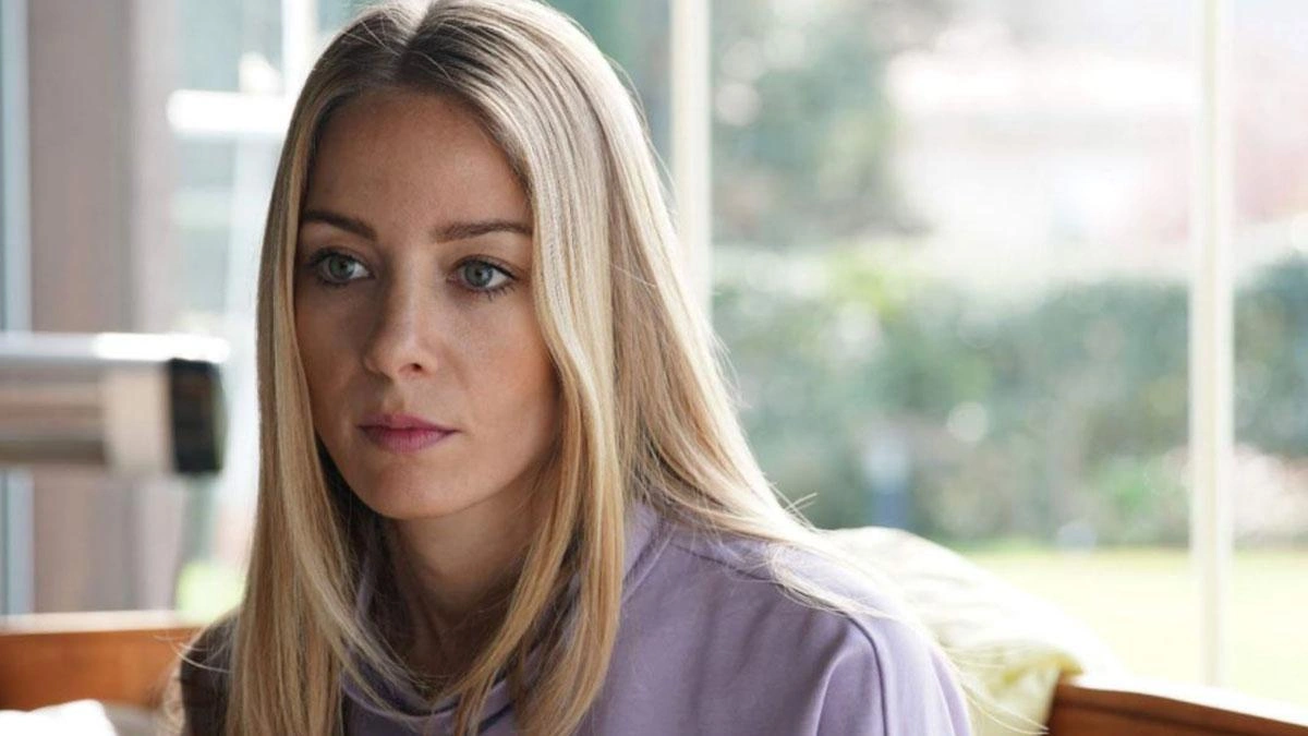 Bade Iscil Isyan Etti Acaba Oyuncu Degil Miyim 1623740950