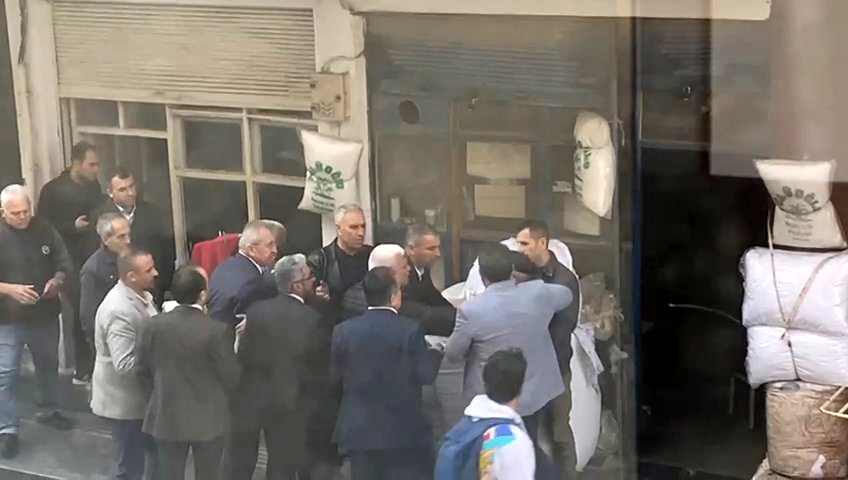 Belediye Baskani Kendisine Oy Vermeyeceg 32659 (4)