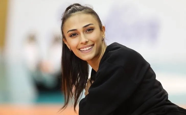 Berkay Ates Sevgilisi