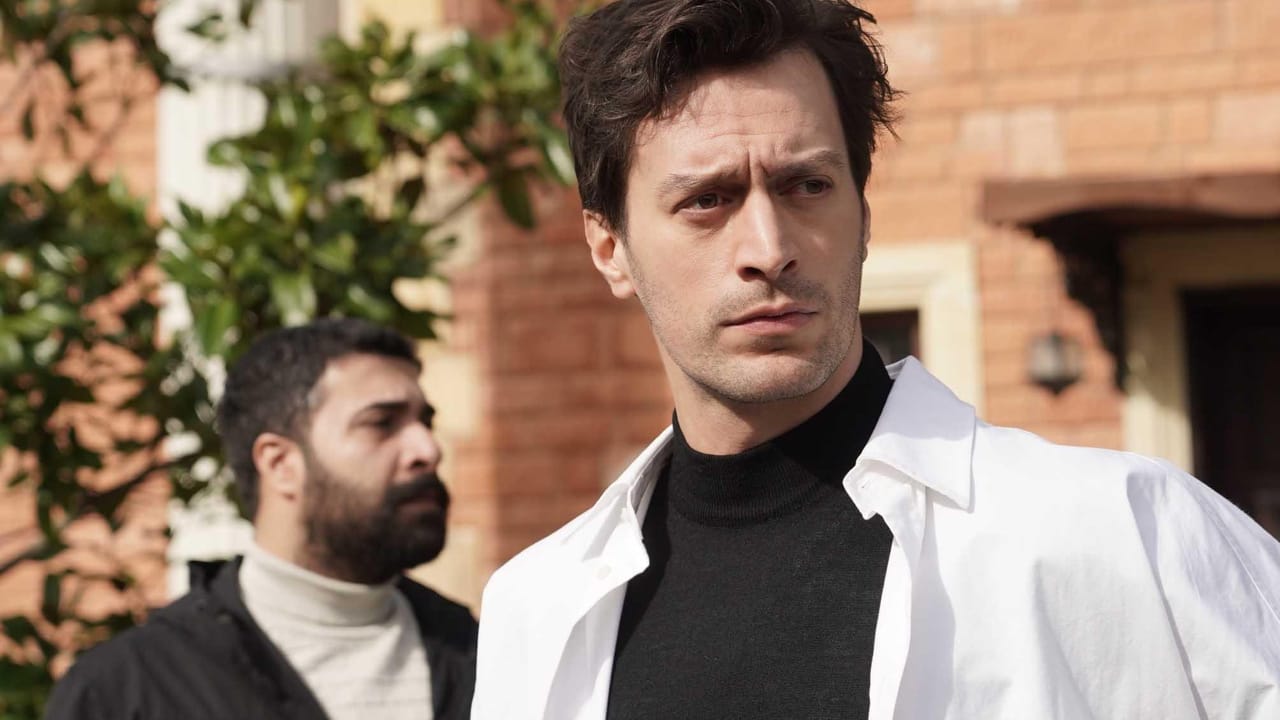 Bir Sevdadir Hangi Gun