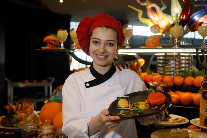 Dalinda Kalan Portakalla Yapilan Adana K 20626 (1)-1