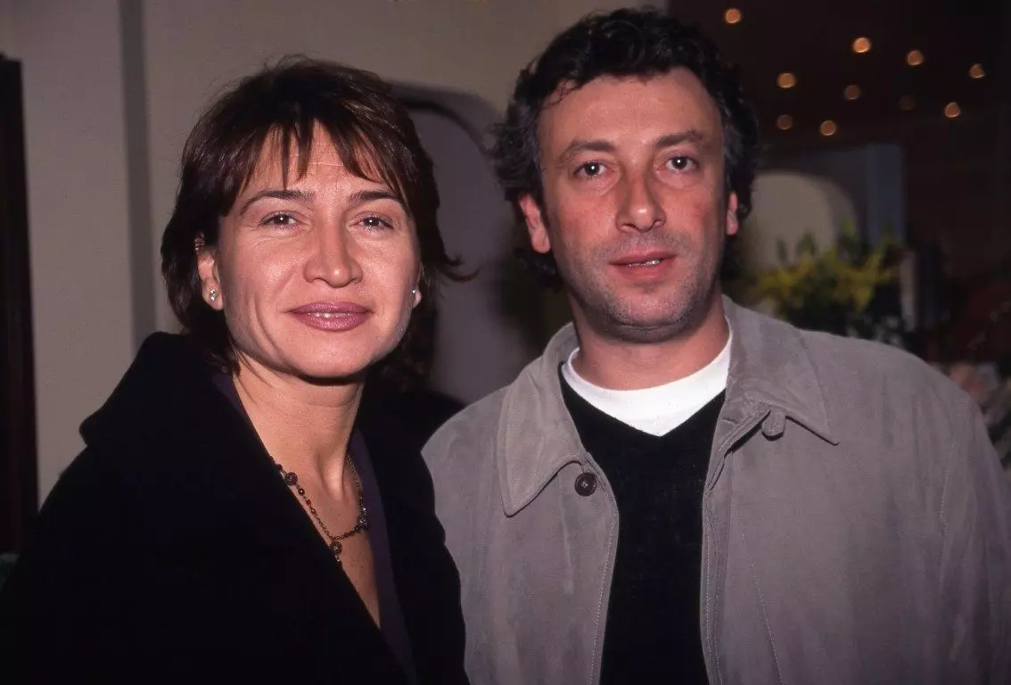 Demet Akbag Zafer Cika Resim.jpeg