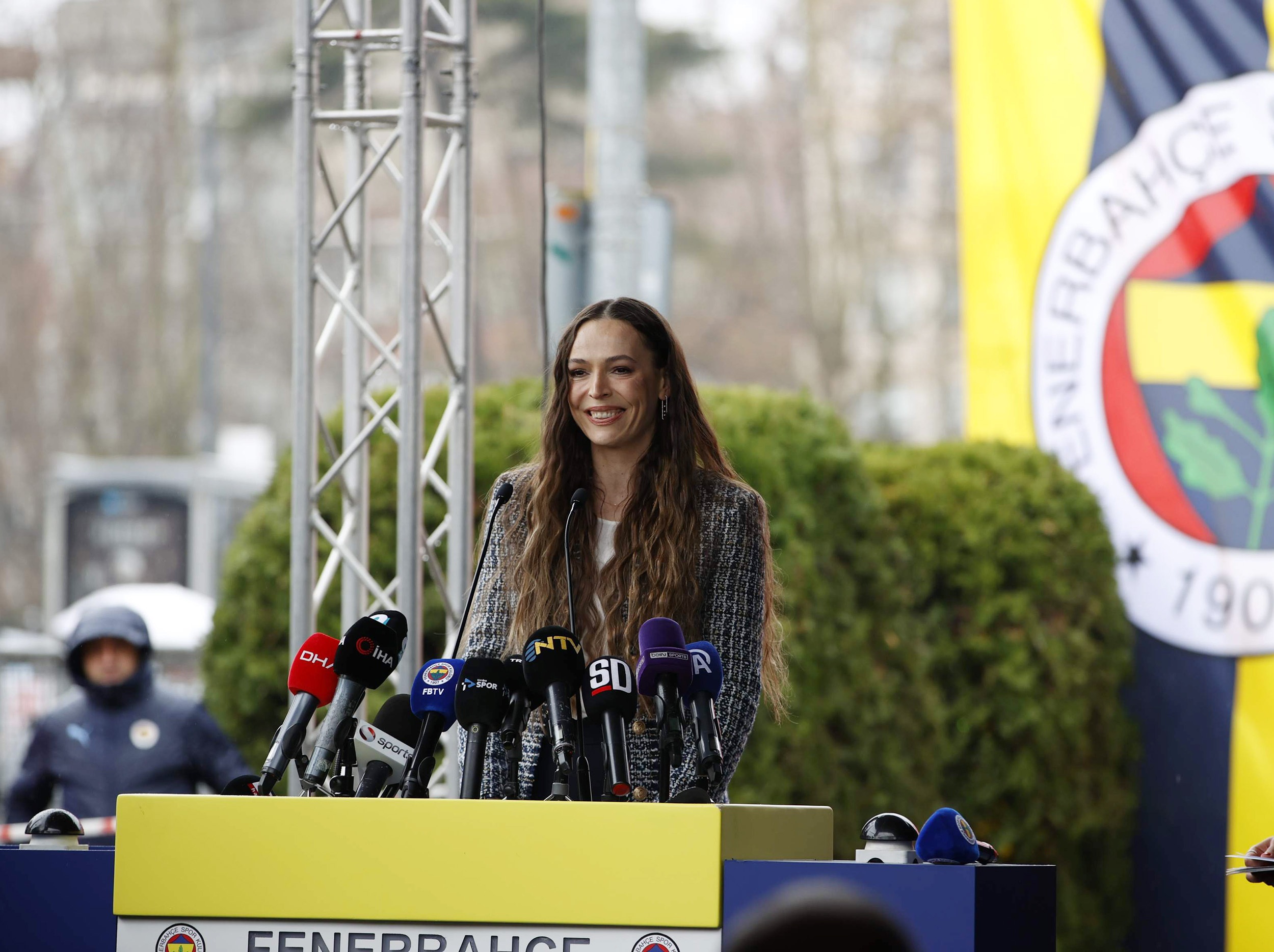 E724D8C3 Ed2A 4E12 B4Af 673320F474Ab