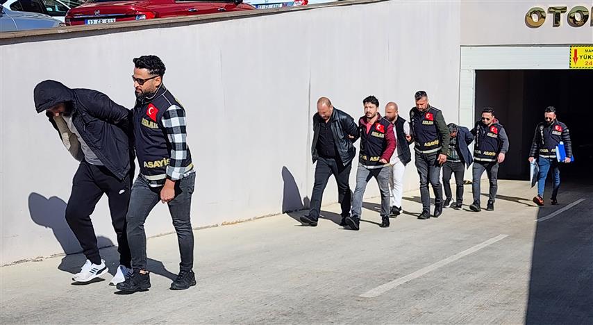 Fuhsa Zorlamaktan Gozaltina Alindi Esn 26451 (Small)