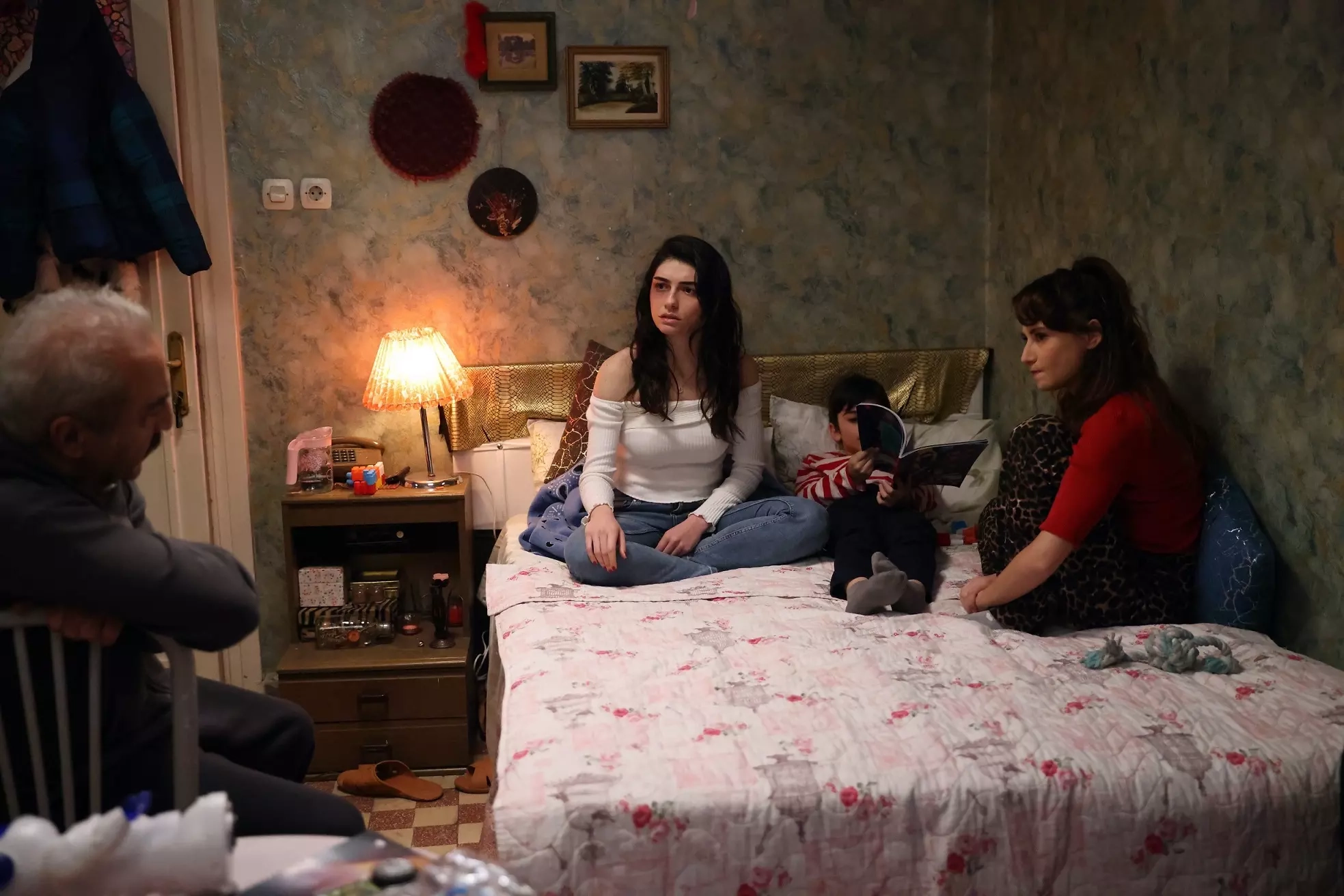 Inci Tanelerinde Dilber Ve Zahir Ayrilacak Mi Resim.jpeg