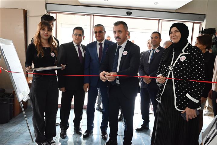 Istiklal Marsi Kabulü Resim (3) (Small)