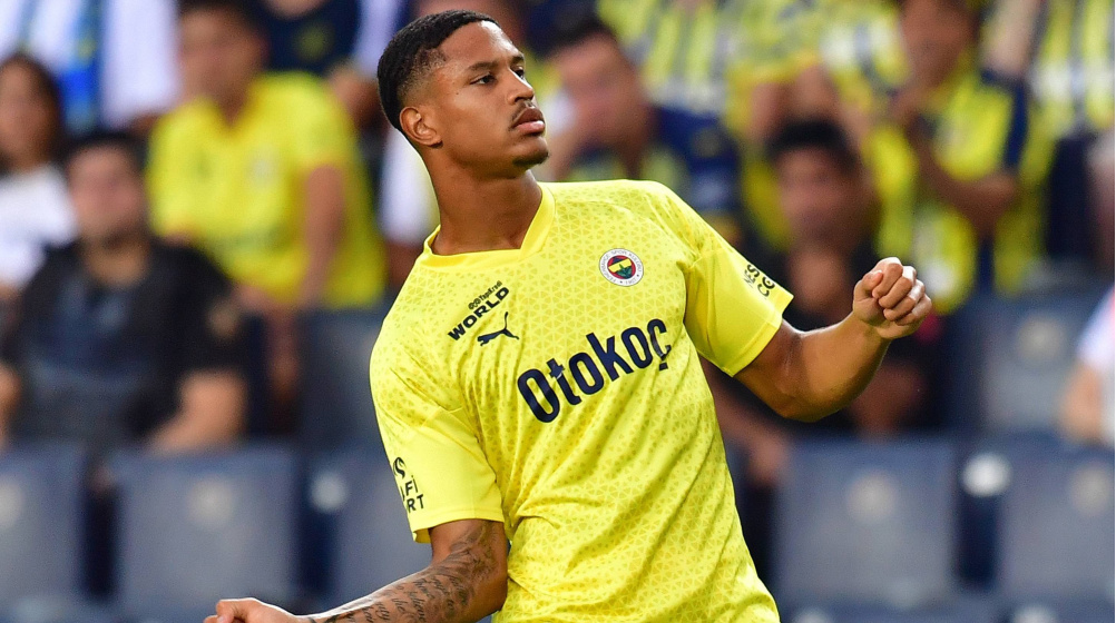 Jayden Oosterwolde Fenerbahce 2023 2024 1703080993 124595