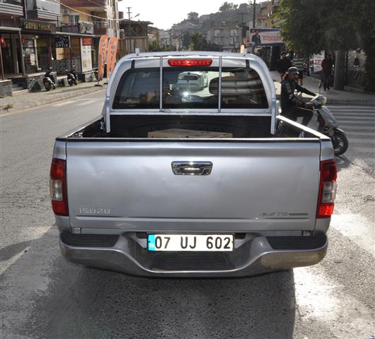 Kamyonetin Carptigi Ogrenci Yaralandi 22068 (Small)