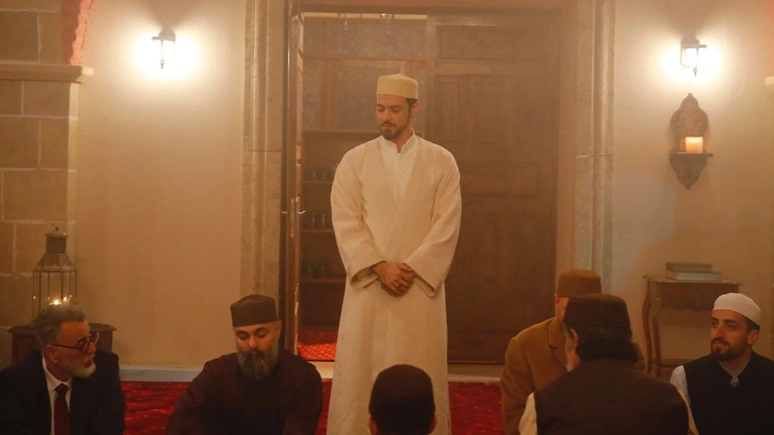 Kizil Goncalar Cuneyd 3Yii