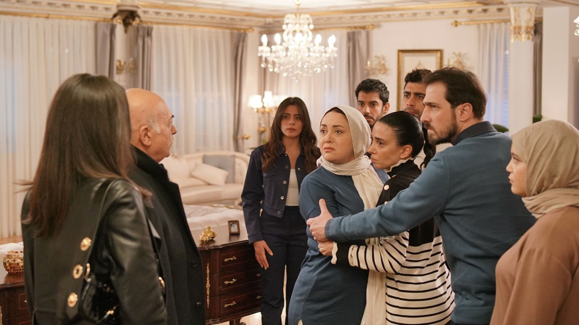 Kızılcık Şerbeti Görsel 2