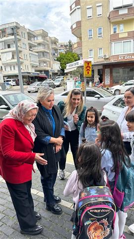 Nesrin Ünal3 (Small)