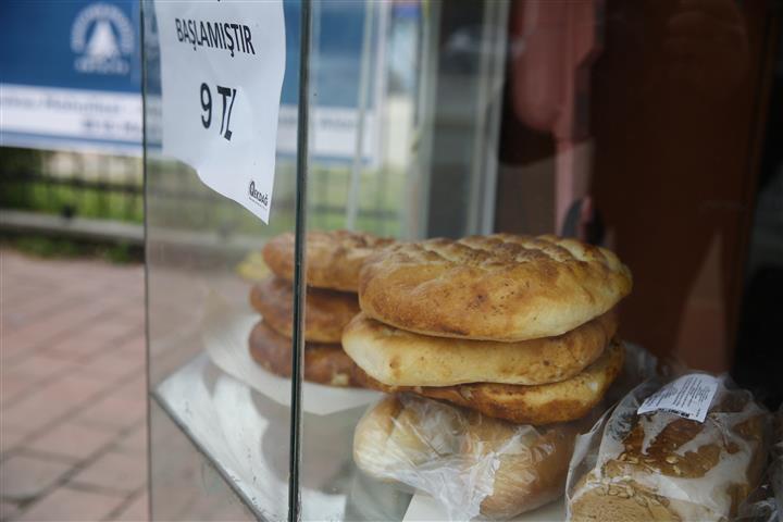 Ramazan Pidesi Halk Ekmek Büfeleri'nde (9) (Small)