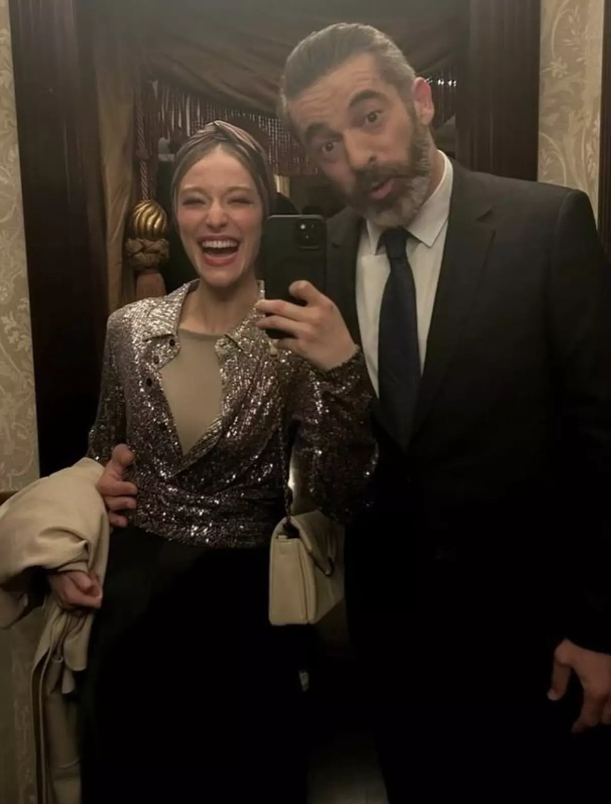 S 0697Eee3Ad5921D3Ecd0640A578E188Ddd40972A.jpg