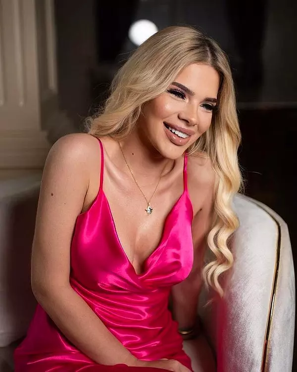 S 4Fa33880F2D9Ece959F5C40288062B526652A6A5