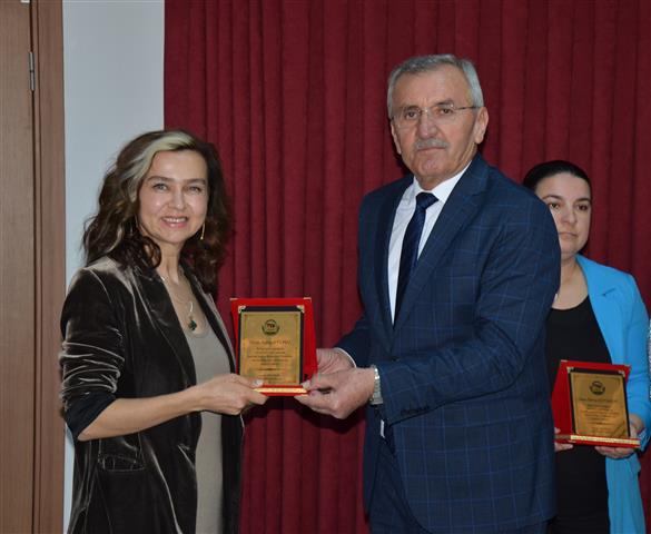 Serik Belediyesinde Meclis Toplantisi 21221 (2) (Small)