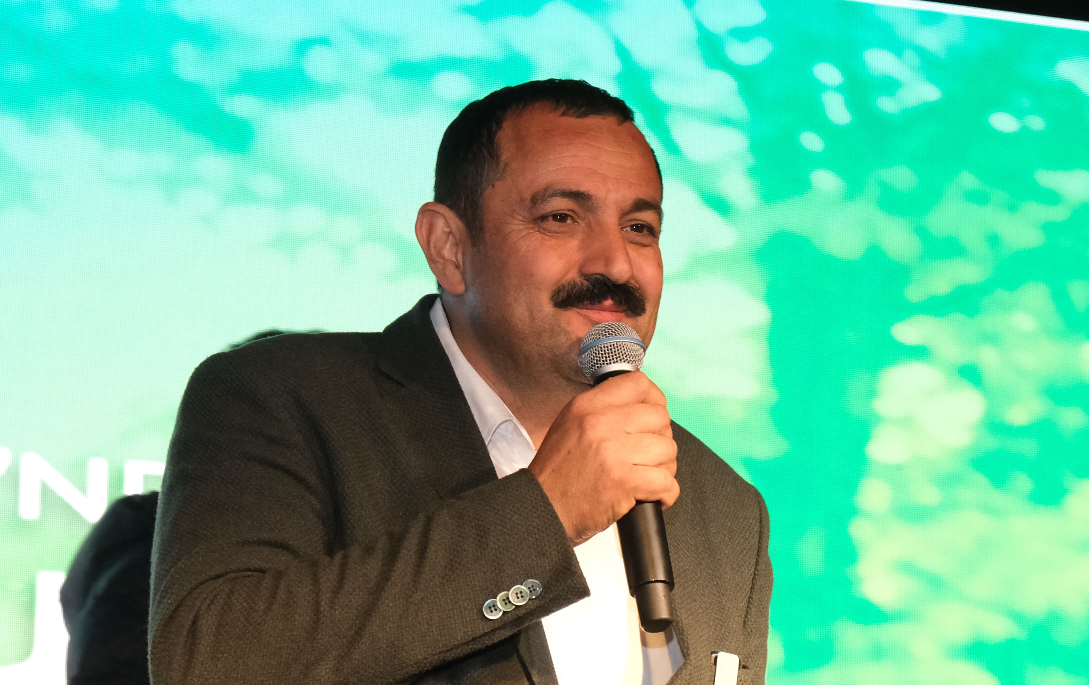 Sümer, Erenköy’de 2 Bi̇n Ki̇şi̇yle Buluştu